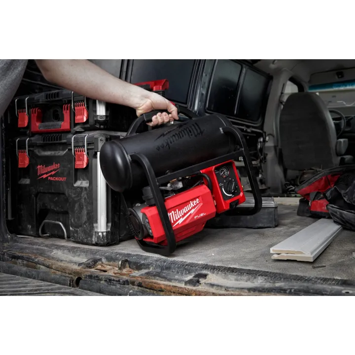 M18Fac-0-Compresseur De Chantier 9,5L, 9,3Bar, 18V,San Batterie