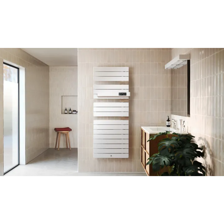 ALLURE 4 CLASS MATD 1750W CARBONE/CHENE