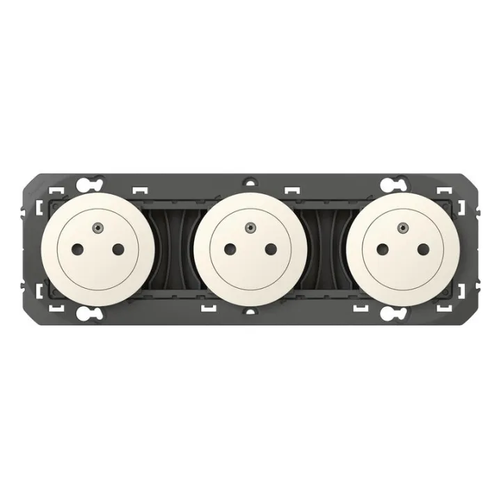 Triple Prise De Courant 2P+T Surface Dooxie 16A Précâblées Finition Blanc
