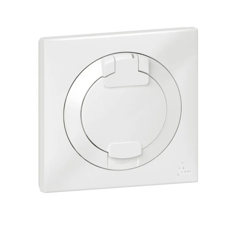 Prise De Courant 2P+T À Puits Dooxie 16A Ip44 Livrée Avec Plaque Carrée Blanche