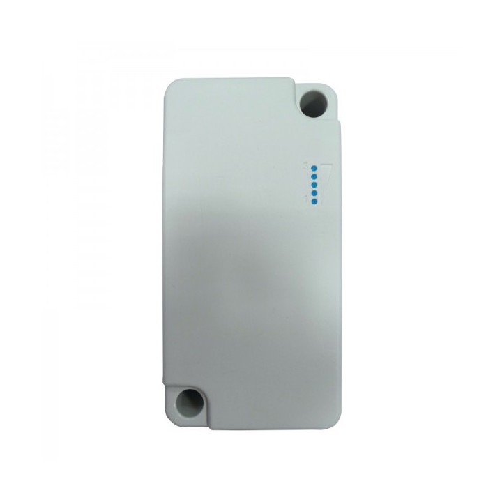 Centrale GSM pour interphone à boutons comprenant un module de t