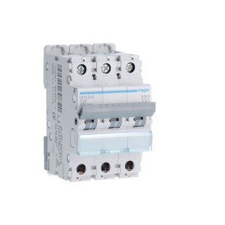 Disjoncteur 3P 6-10kA courbe C - 32A 3 modules