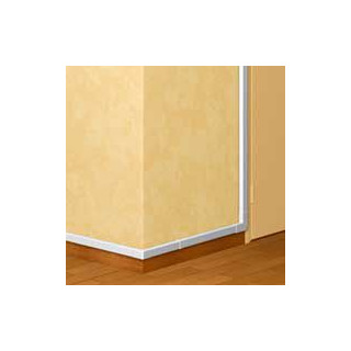 MOULURE 20X12,5 BLAN.AV.CLOIS. (AU METRE-SE VEND PAR 2)