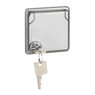 Prise De Courant 2P+T Avec Volet Verrouillé 16A 250V Soliroc Ik10 Ip55