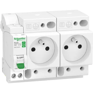 Resi9 Xe - Combiné Disj+2 Prises Courant - 1P+N - 16A - Courbe C - Embrochable