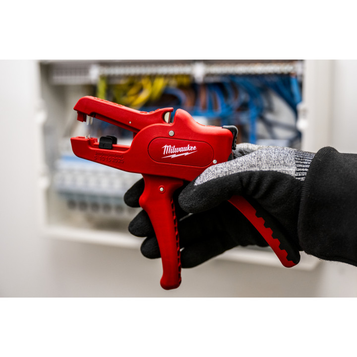 PINCE À DÉNUDER AUTOMATIQUE