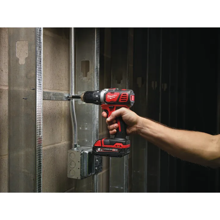 M18 Bdd-202C Perceuse Visseuse Compacte 18V, 2,0Ah, 50 Nm