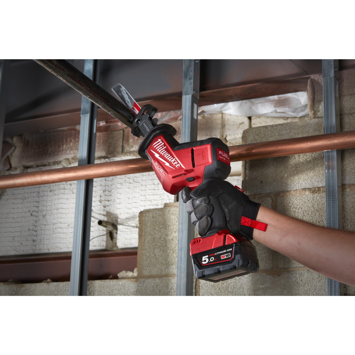 M18 FHZ-502X-Scie Sabre compacte FUEL 18V, 5,0 Ah