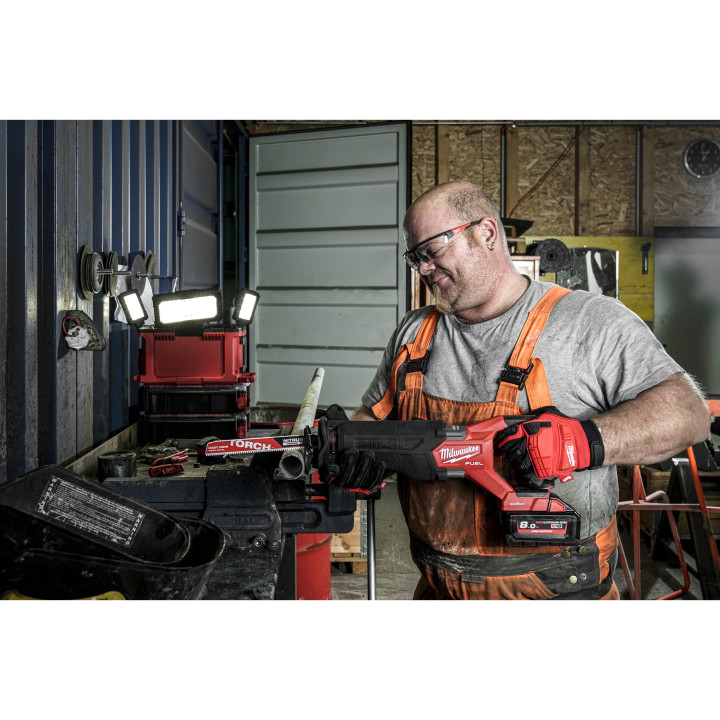 M18 ONEFSZ-0XSCIE SABRE FUEL  ONE KEY 18V SANS BATTERIE