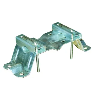 Fixation Polyvalente Déport 70Mm Galva