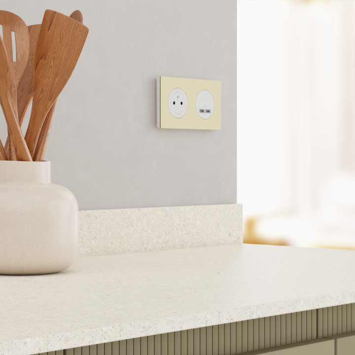 Odace - prise 2P+T affleurante - bornes automatiques - blanc craie