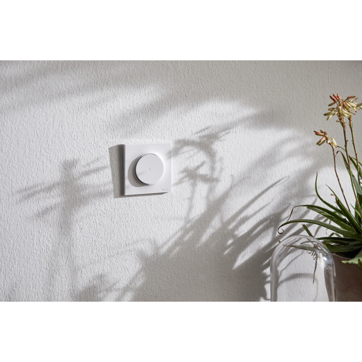 Wiser Odace - Bouton Poussoir - 10A - Zigbee - Blanc