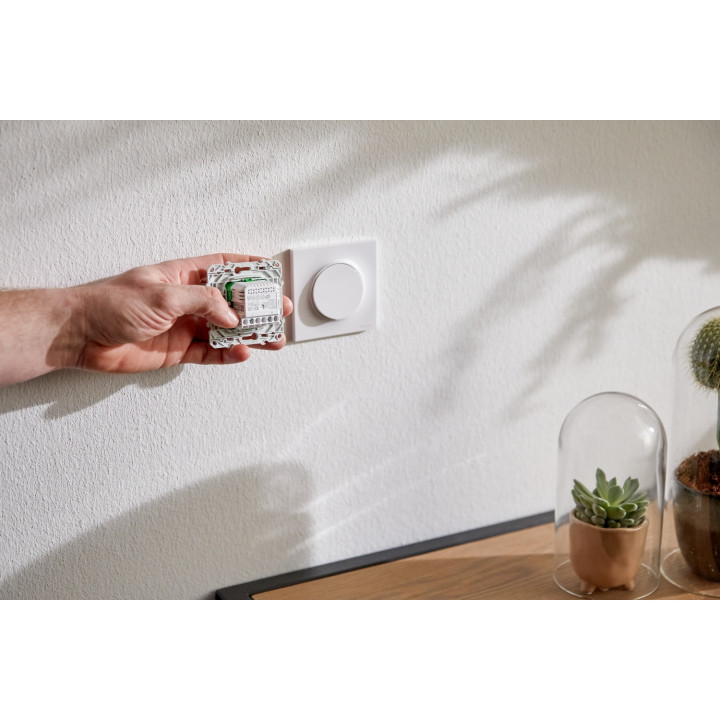 Wiser Odace - Bouton Poussoir - 10A - Zigbee - Blanc