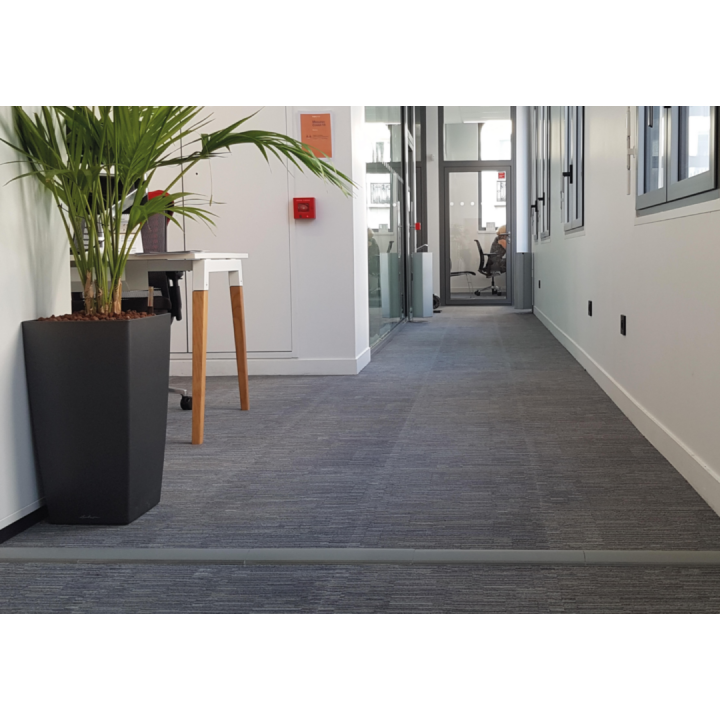 Passage plancher TerCia CSP-N 75x17 3 compartiments grise