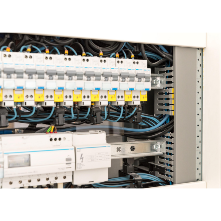 Goulotte de câblage au pas de 12,5 T1-D 100x60 grise