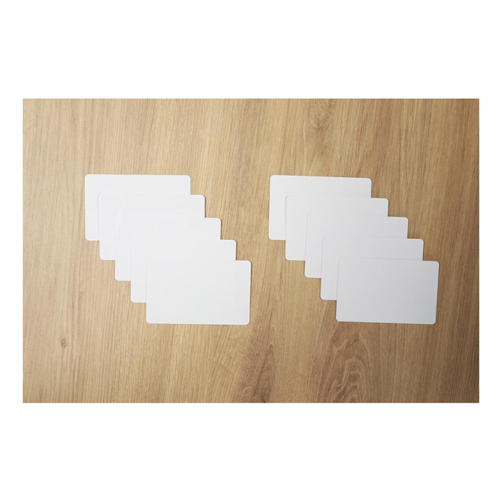 Ce produit est Lot de 10 cartes Mifare 13.56 MHz. pour systèmes URMET Ce produit est Lot de 10 cartes Mifare 13.56 MHz. pour systèmes URMET