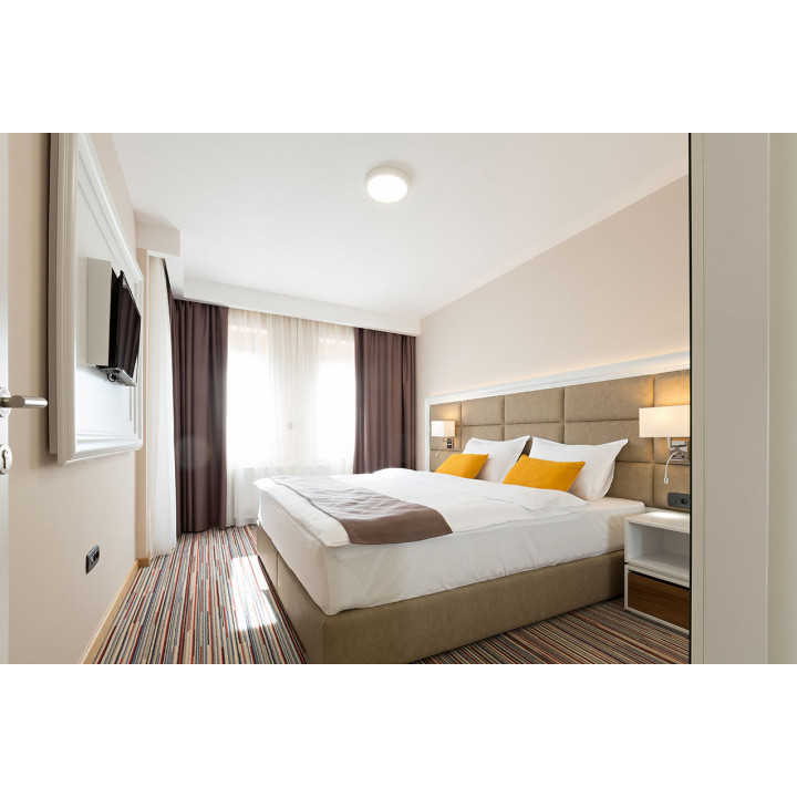 C4 CCT - Plaf. / Appl. Mur IP44 LED intég. 21W CCT 3000-4000K 1900lm, blanc