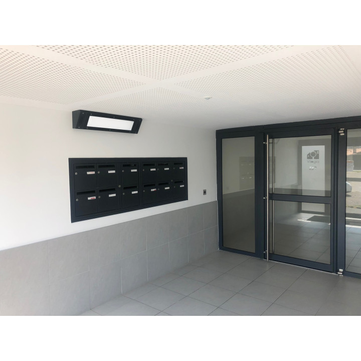 TITAN VIDEO 2010lm 4000K VAV IK11++/120j IP65 L875mm on off AT