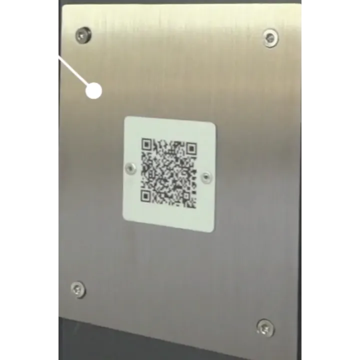 Plaque En Plastique + Impression D’Un Qr Code Noir Au Recto