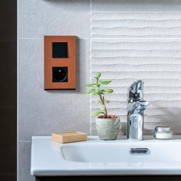 Prise Gallery RJ45 cat.6 STP 2 modules incliné a 45°