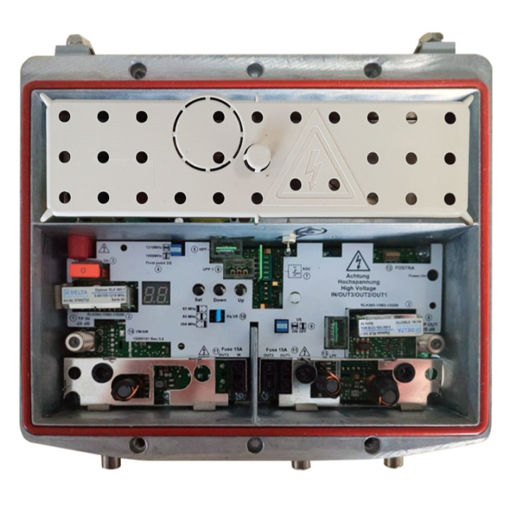 Amplificateur Catv 230 Vac Type C3, Ns : 124 DbµV