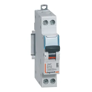 Disjoncteur Dnx³ 4500 - Vis/Vis - U+N 230V~ 10A - 4,5Ka - Courbe D - 1 Module