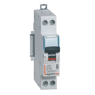 Disjoncteur Dnx³ 4500 - Vis/Vis - U+N 230V~ 16A - 4,5Ka - Courbe D - 1 Module