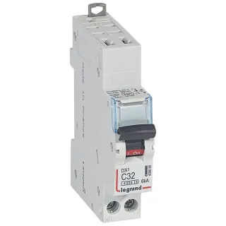 Disjoncteur Dx³ 1P+N À Gauche 32A 4500A/6Ka Bornes Auto
