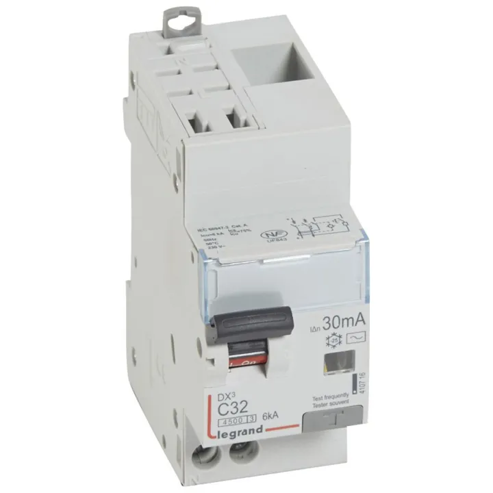 Disjoncteur Diff Dx³ 4500 -Auto/Vis -U+N 230V~ 32A - Typeac - 30Ma -Courbe C -2M