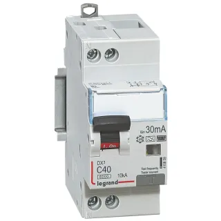 Disjoncteur Diff Monobloc Dx³6000 10Ka Arrivée Haut/Départ Bas Vis U+N 40A Typef 30Ma