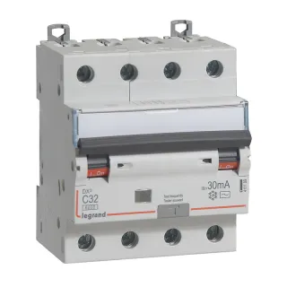 Disjoncteur Diff Monobloc Dx³6000 Arrivée Haut/Départ Bas Vis 4P 32A Typeac 30Ma