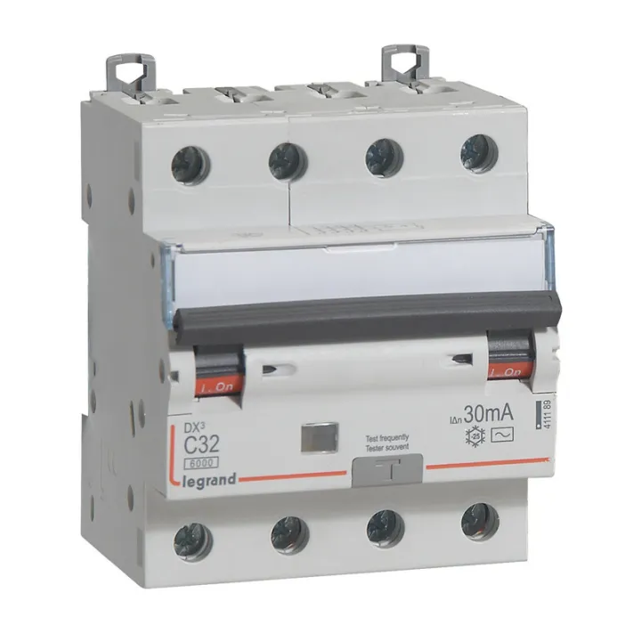 Disjoncteur Diff Monobloc Dx³6000 Arrivée Haut/Départ Bas Vis 4P 32A Typeac 30Ma
