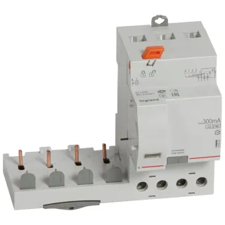 Bloc Diff Adaptable À Vis Dx³ Pour Disj 1 Module/Pôle 4P 400V~ 40A Typef 300Ma