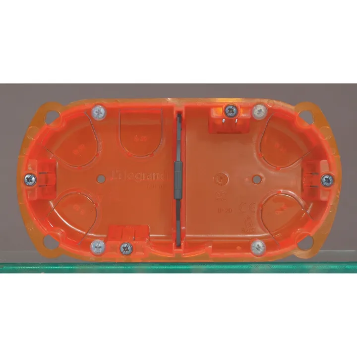 Boîte Multimatériaux Batibox 2 Postes 4 À 5 Modules Vertical/Horizontal - 40Mm