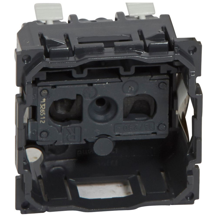 Prise De Courant Standard Français Céliane 16A 250V 2P