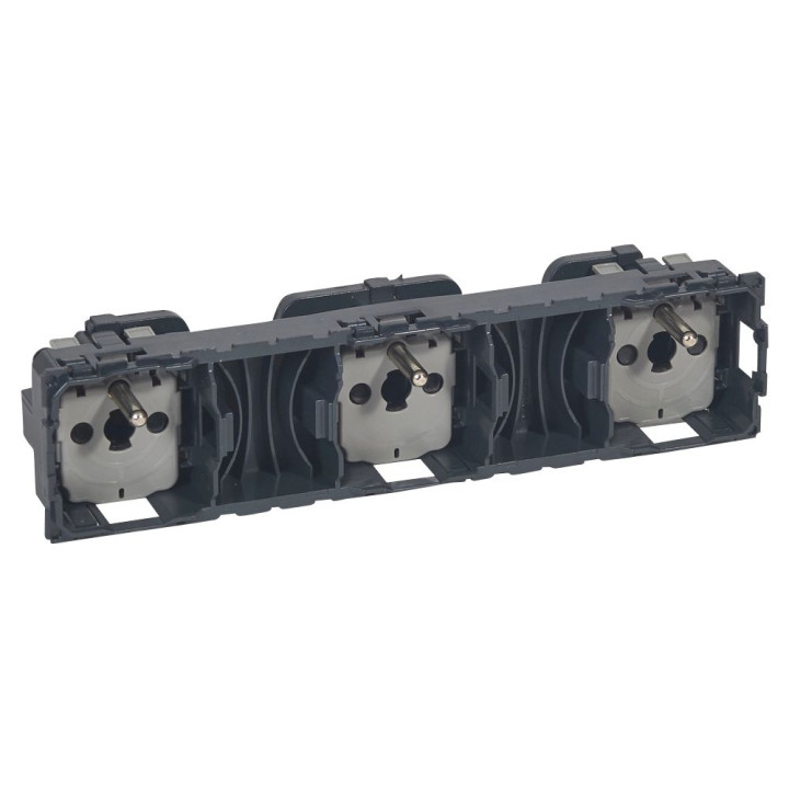 Prise De Courant Triple 2P+T Précâblée Standard Français Céliane