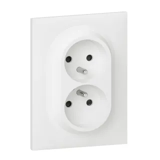 Double Prise 2P+T Compacte Monobloc Easyréno Dooxie 16A Avec Plaque