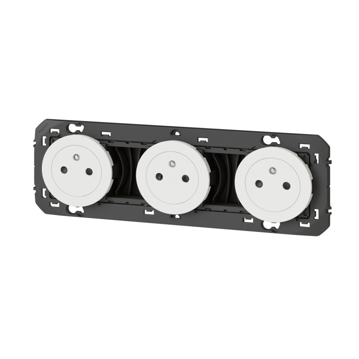 Triple Prise De Courant 2P+T Surface Dooxie 16A Précâblées Finition Blanc