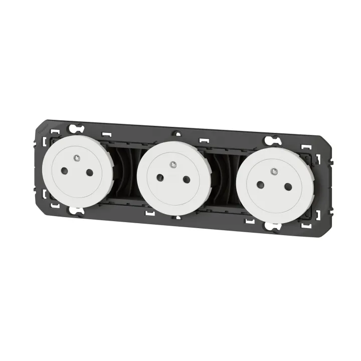Triple Prise De Courant 2P+T Surface Dooxie 16A Précâblées Finition Blanc