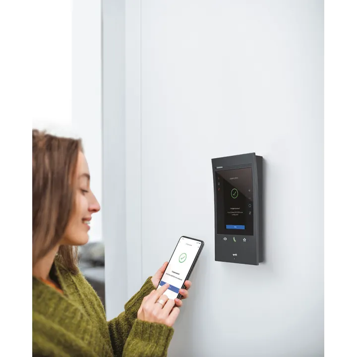 Poste Intérieur Vidéo Connecté Classe 300Eos With Netatmo 5Pouces Vertical Noir