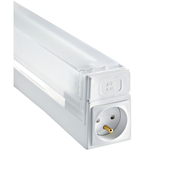 B.85C 17-Réglette S19 IP21 H.Vol a/inter+P a/lpe LED 7W 2700K 600lm incl, claire