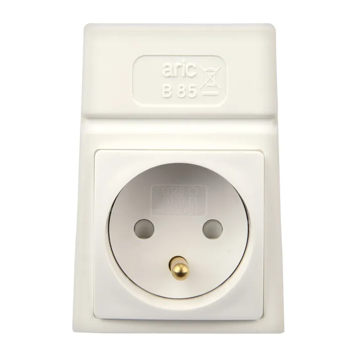B.85C 17-Réglette S19 IP21 H.Vol a/inter+P a/lpe LED 7W 2700K 600lm incl, claire