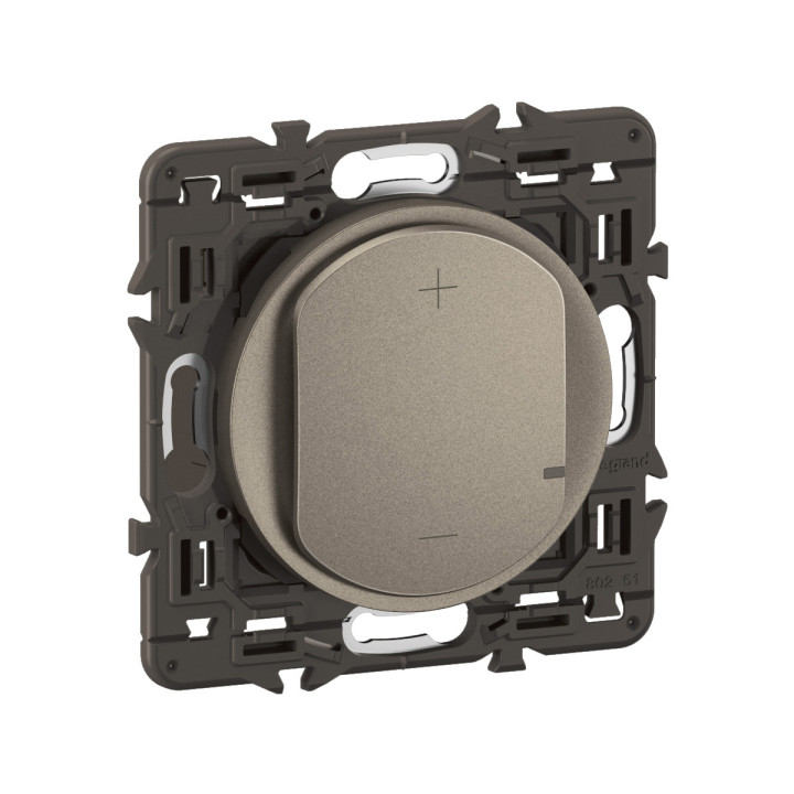 Variateur 2 Fils Céliane Toutes Charges Enjoliveur Titanium Et Support