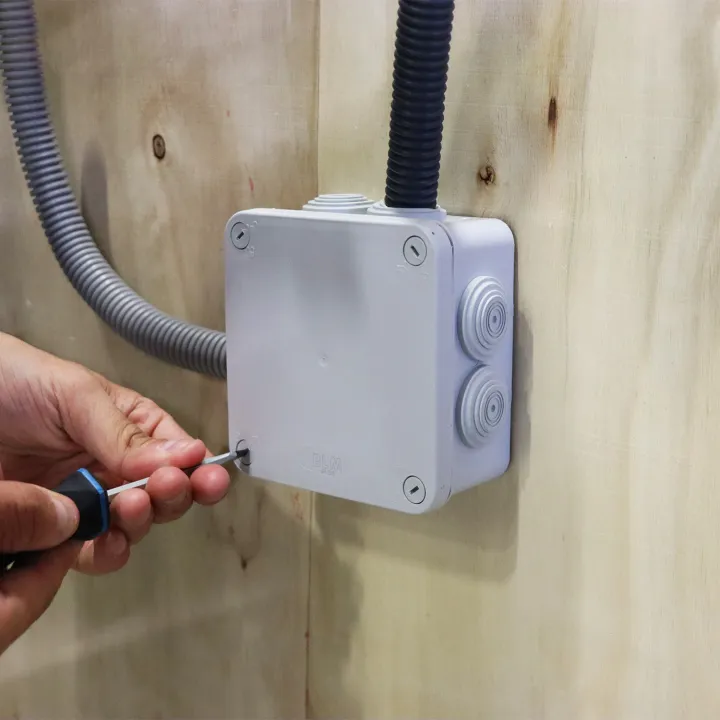 Boîte Optibox Ip55 1/4T 100X100X52 960°