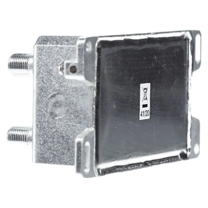 Répartiteur 8 Sorties Symétriques. Pertes (1000 Mhz) : 11 Db