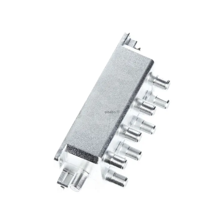 Répartiteur 8 Sorties Symétriques. Pertes (1000 Mhz) : 11 Db