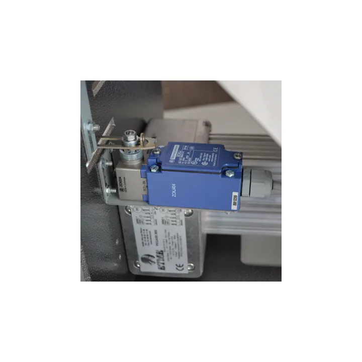 PEGASE 800 HAUT-Opérateur coulissant pour portail 800kgs, alimentation 230V en caisson métallique haut